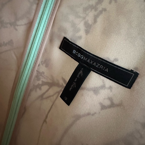 BCBG Light Green Midi Dress - Picture 4 of 5